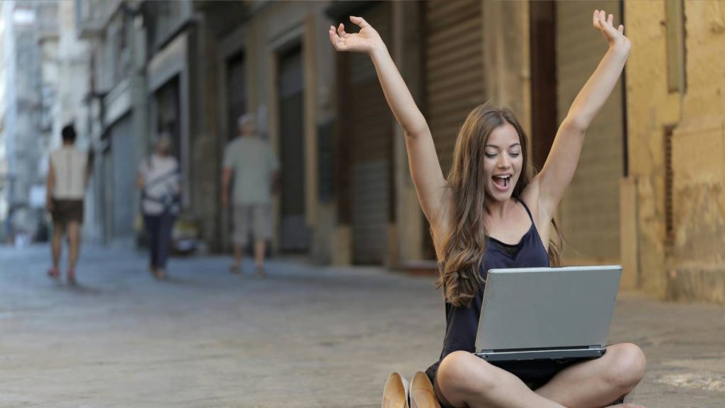 freelancer working on the street, happy, taxes, north macedonia